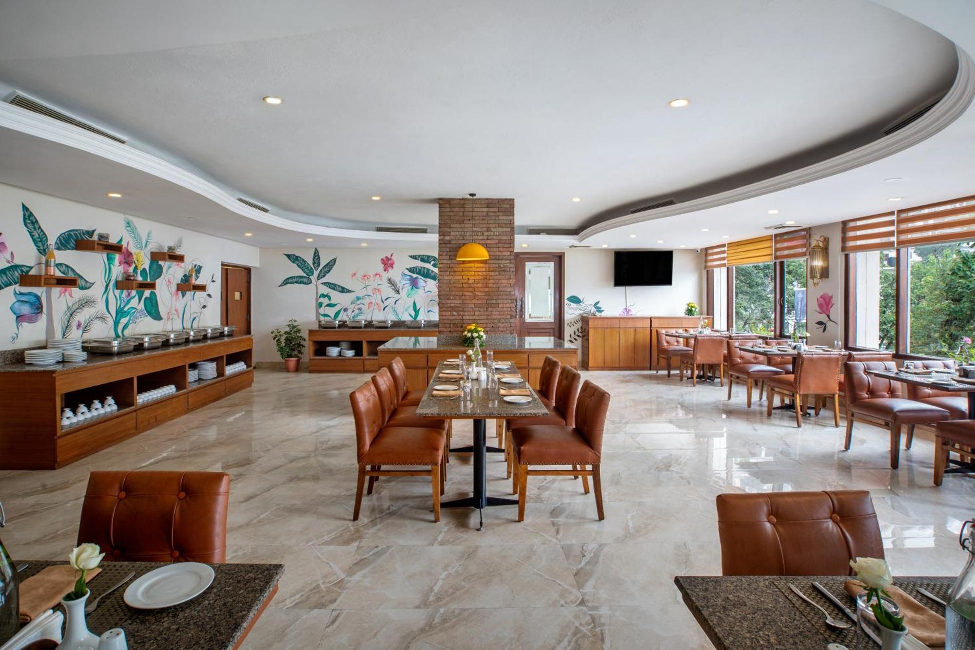 8Fold By Larisa Shimla Exterior foto