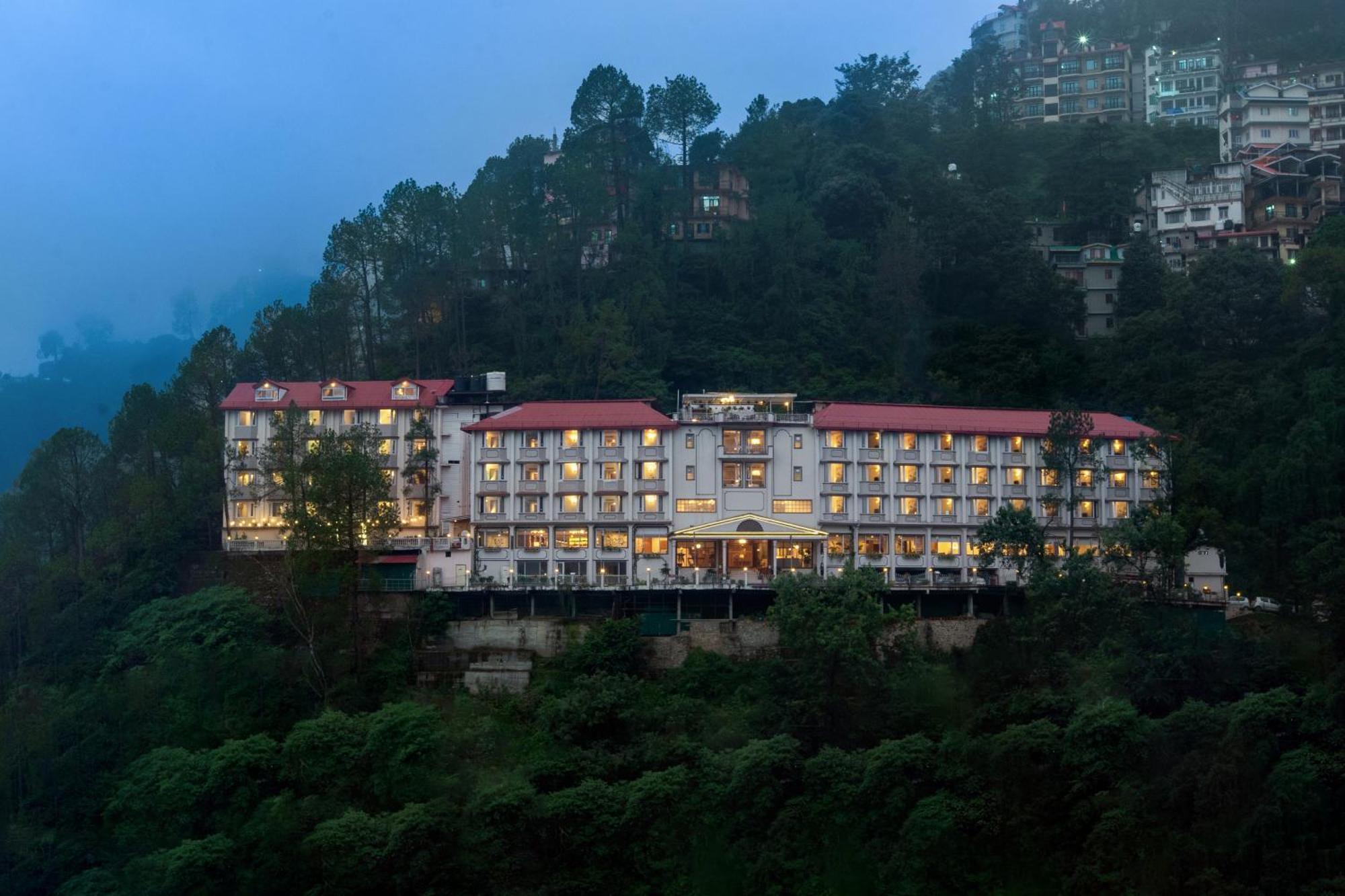 8Fold By Larisa Shimla Exterior foto